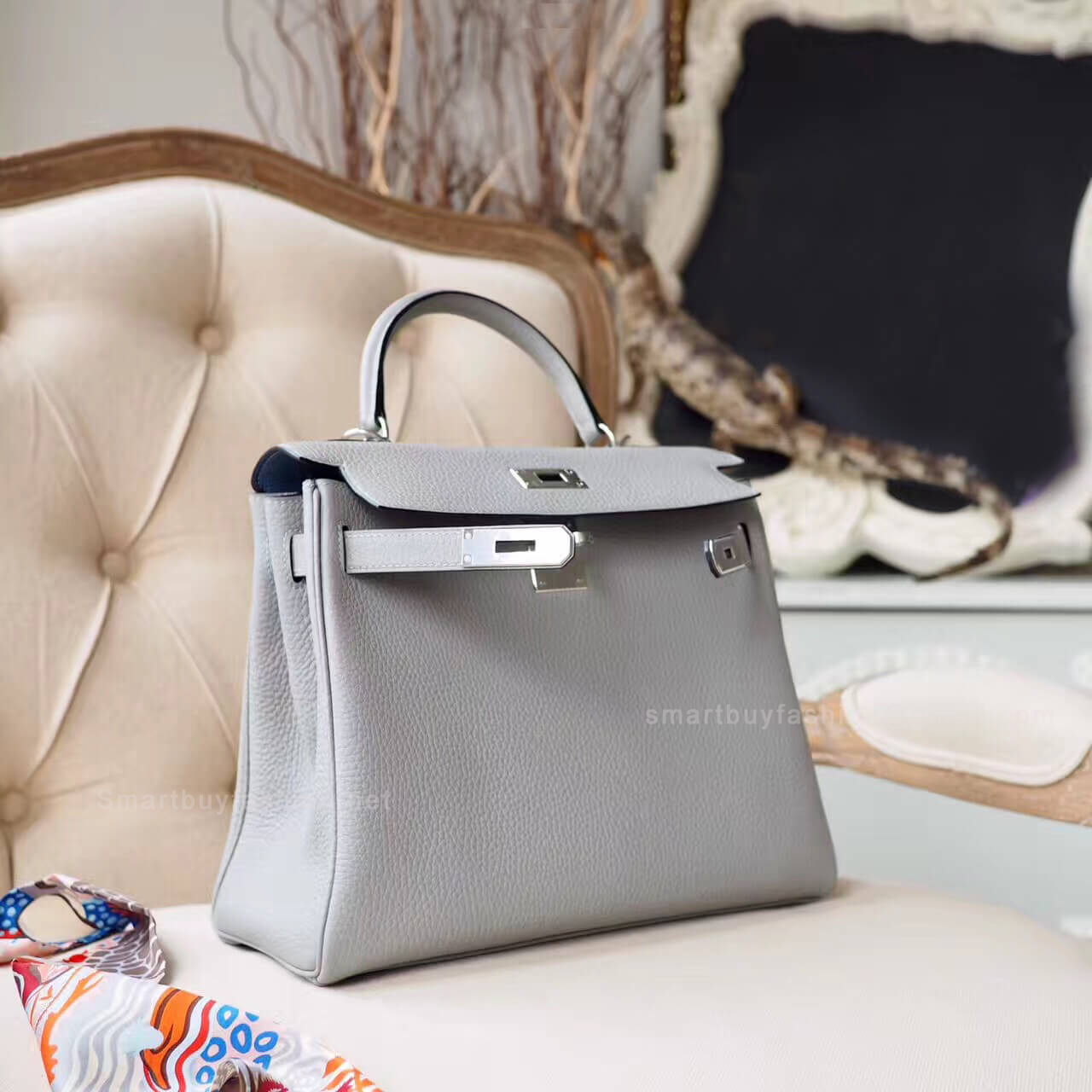 Hermes Kelly 28 Bag in Bicolored 4z Gris Mouette Togo PHW